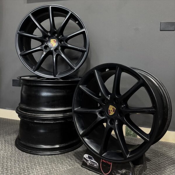 Factory OEM original 2021 Cayenne Rims