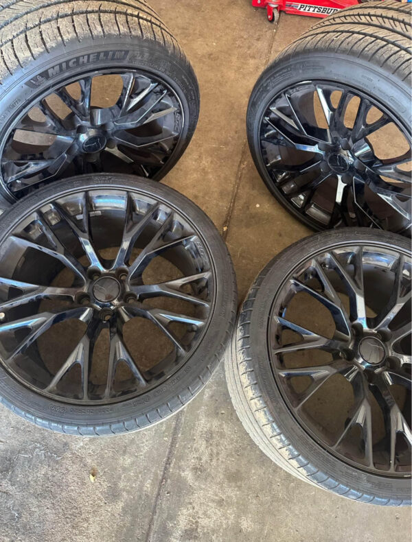 OEM Corvette C7 Z06 wheels